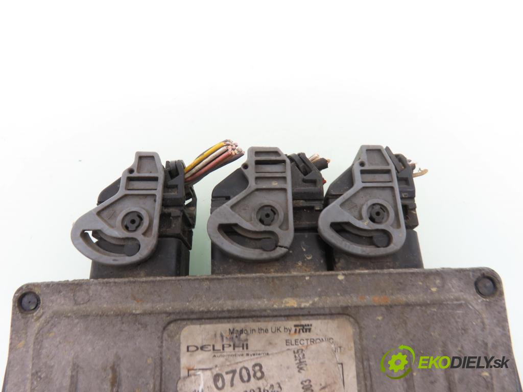 RENAULT KANGOO (KC0/1_) KOMBIVAN 2003 48,00 1.5 dCi 70 - K9K 704 1461,00 Riadiaca jednotka Motor 8200303623