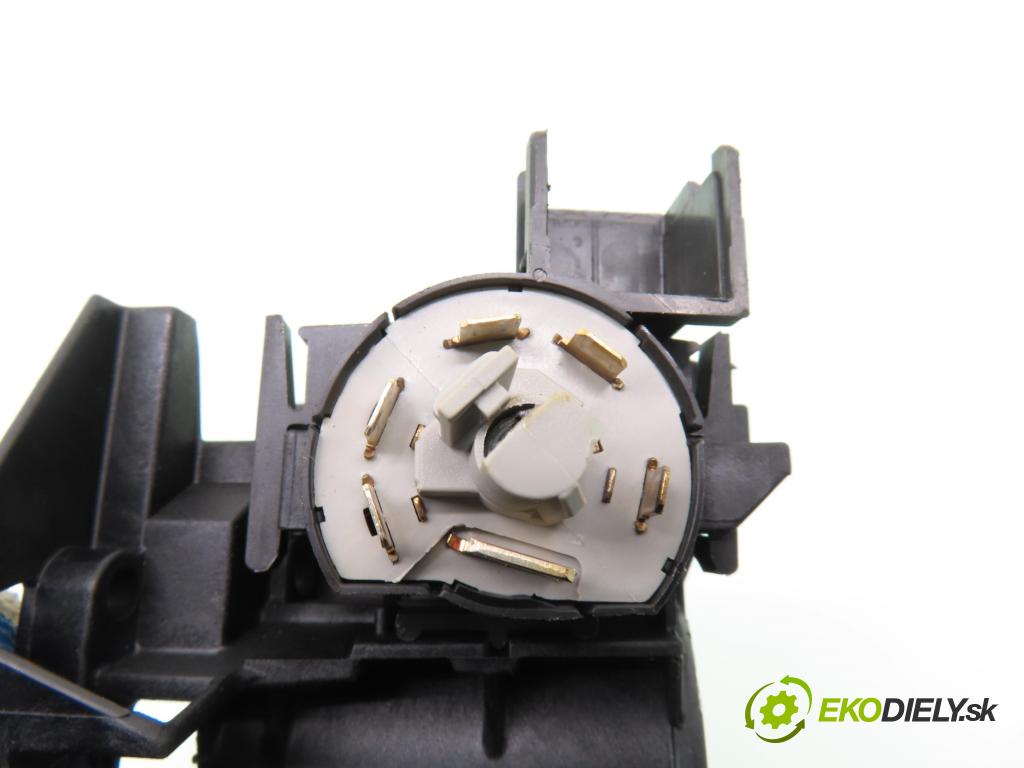 OPEL ASTRA G liftback (T98) HB 1999 74,00 1.6 16V - C 16 SEL 1598,00 spinačka 90589313 ; 90589389 ; 24413106 (Spínacia skrinka)