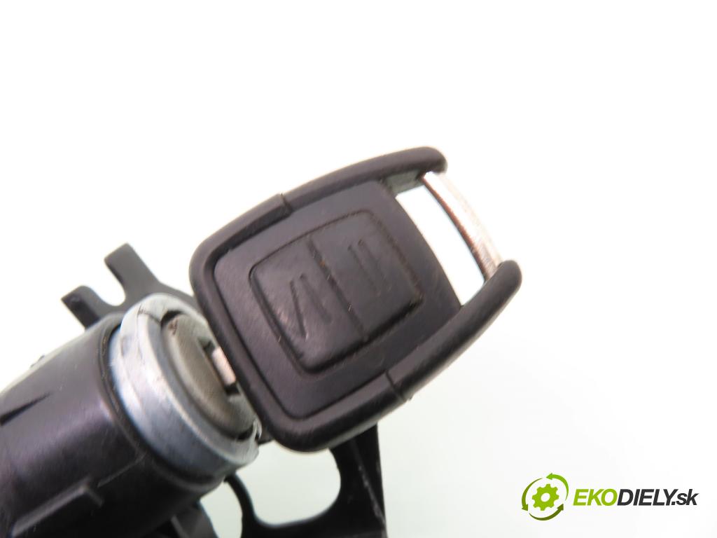 OPEL ASTRA G liftback (T98) HB 1999 74,00 1.6 16V - C 16 SEL 1598,00 spinačka 90589313 ; 90589389 ; 24413106 (Spínacia skrinka)