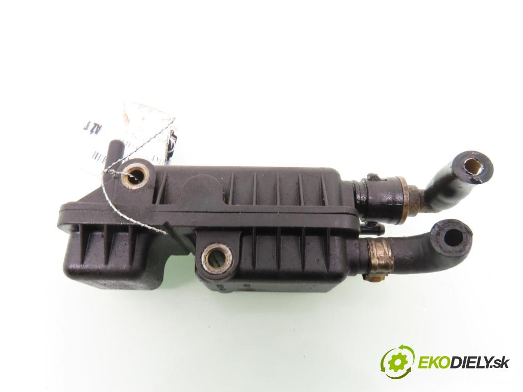 FIAT STILO (192_) HB 2002 85,00 1.9 JTD 115 - 192 A1.000 1910,00 Rozdeľovač paliva 