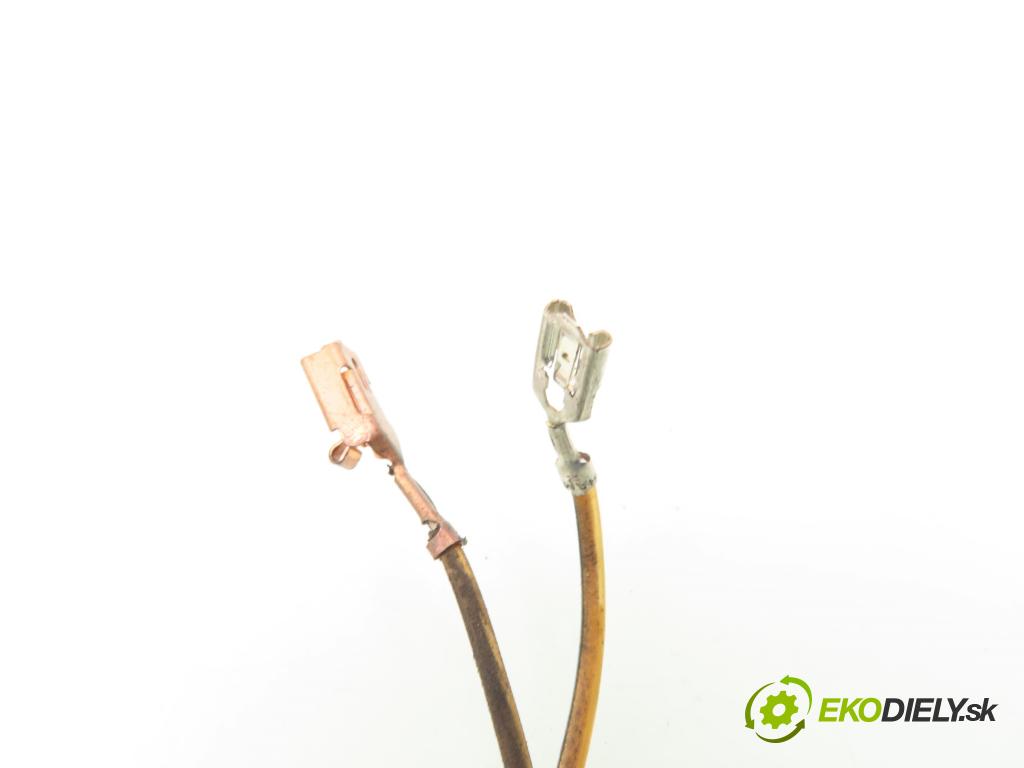 MERCEDES-BENZ KLASA A (W168) HB 2001 60,00 1.4 A 140 82 - M 166.940 1397,00 PÁSKA: air BAG 0025426518