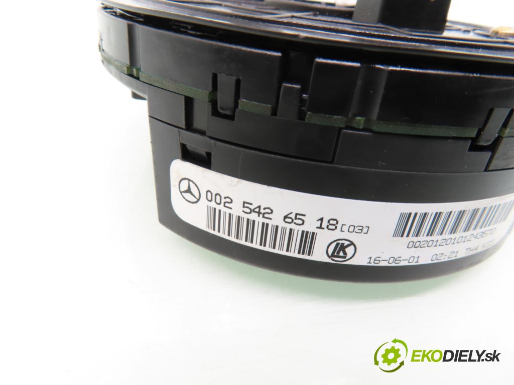 MERCEDES-BENZ KLASA A (W168) HB 2001 60,00 1.4 A 140 82 - M 166.940 1397,00 PÁSKA: air BAG 0025426518