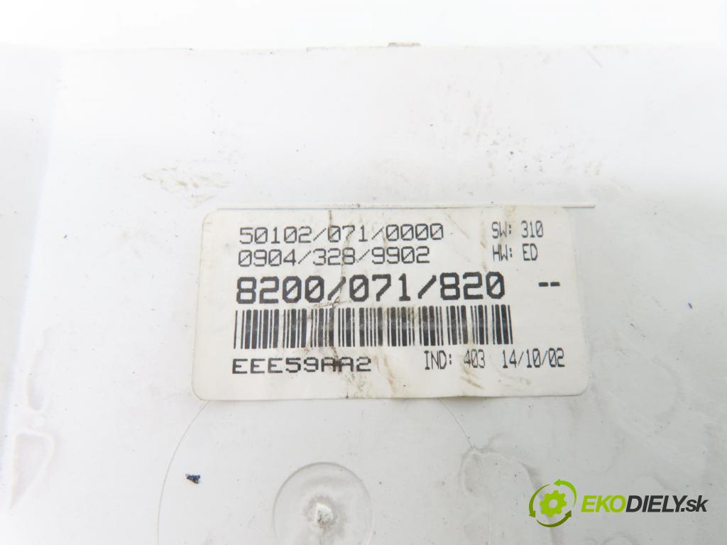 RENAULT SCENIC I (JA0/1_) MINIVAN 2000 75,00 1.9 dCi 102 - F9Q 732 1870,00 Prístrojovka elektrický 8200071820