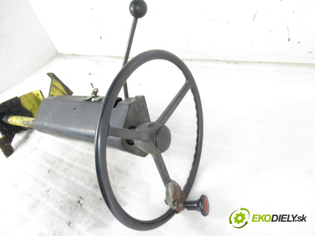 ALLIS-CHALMERS ACPD100 24 2PS WÓZEK WIDLOWY/SZTAPLARKA 1980 1,00 Allis-Chalmers DIESEL R4 1,00 hřídel tyč volantu  (Tyč řízení (volantu))