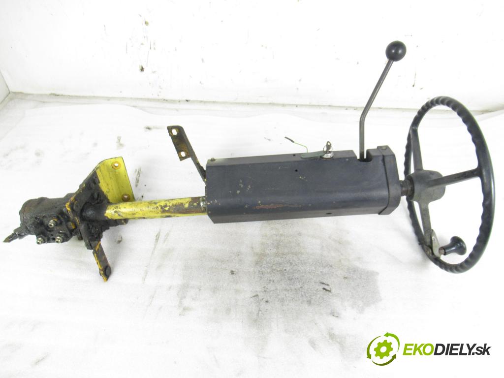 ALLIS-CHALMERS ACPD100 24 2PS WÓZEK WIDLOWY/SZTAPLARKA 1980 1,00 Allis-Chalmers DIESEL R4 1,00 hřídel tyč volantu  (Tyč řízení (volantu))