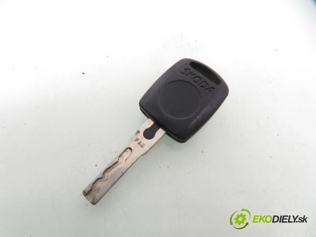 SKODA OCTAVIA I (1U2) SEDAN 2001 85,00 2.0  8V 116 - AQY 1984,00 spinačka / imobilizéra IMMO / Riadiaca jednotka 06A906018GR ; 1J0959799Q ; 1U0920810B