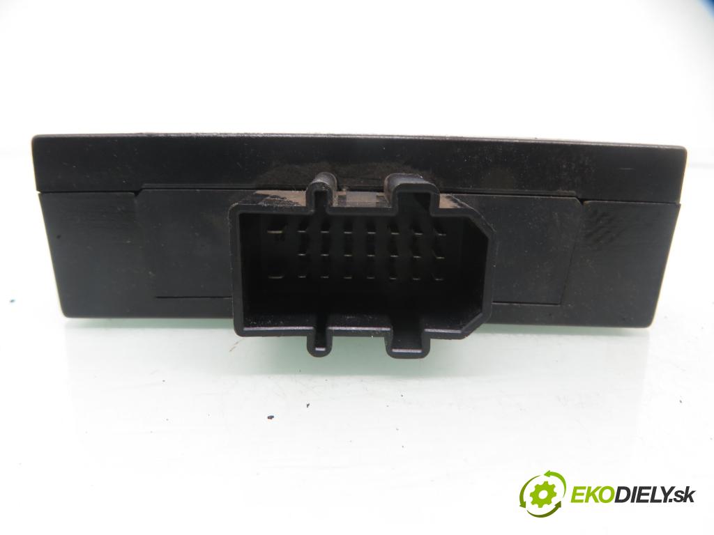 SKODA OCTAVIA I (1U2) SEDAN 2001 85,00 2.0 8V 116 - AQY 1984,00 spinačka / imobilizéra IMMO / Riadiaca jednotka 06A906018GR ; 1J0959799Q ; 1U0920810B