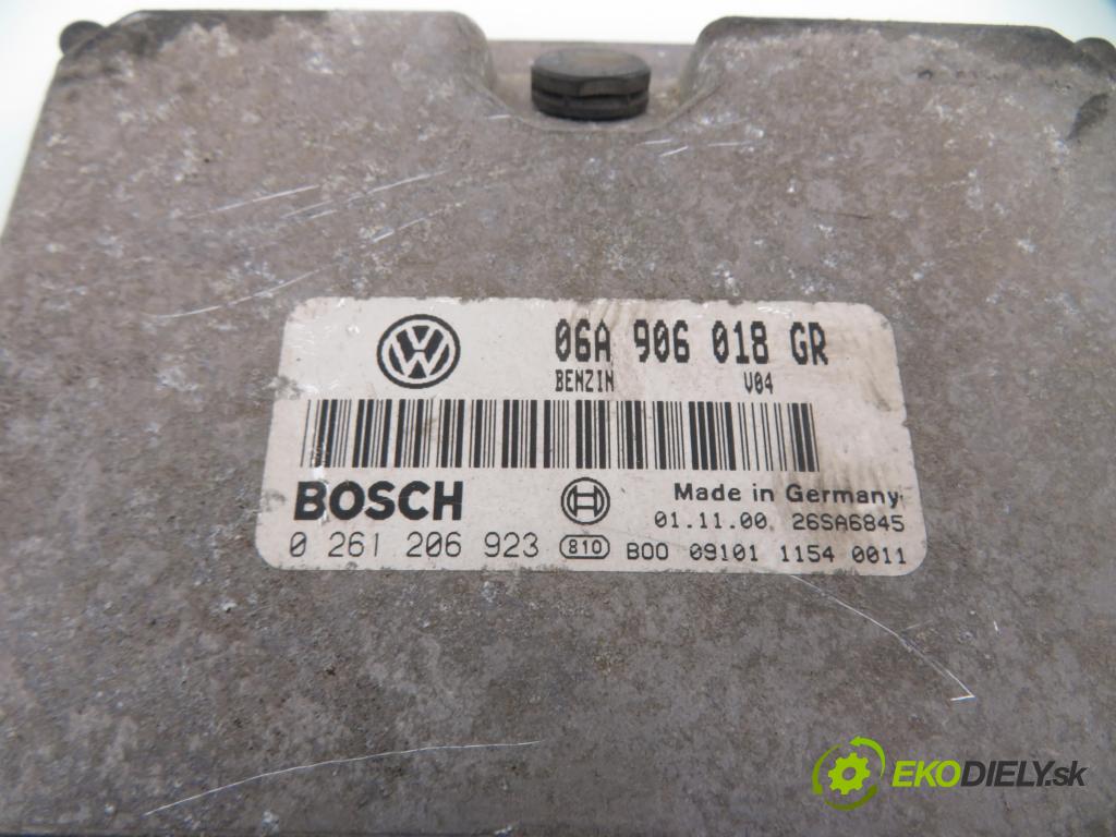 SKODA OCTAVIA I (1U2) SEDAN 2001 85,00 2.0 8V 116 - AQY 1984,00 spinačka / imobilizéra IMMO / Riadiaca jednotka 06A906018GR ; 1J0959799Q ; 1U0920810B