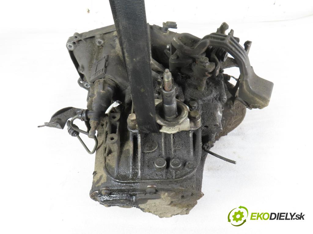 PEUGEOT 807 (EB_) MINIVAN 2002 94,00 2.2 16V HDi 128 - 4HW 2179,00 Prevodovka MANUALNA 20MB09