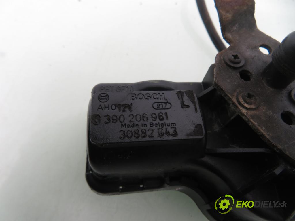 VOLVO V40 Kombi (645) KOMBI 2002 90,00 1.8 i - B 4184 SJ 1834,00 Motorček stierače svetla LP 0390206961 ; 30882643