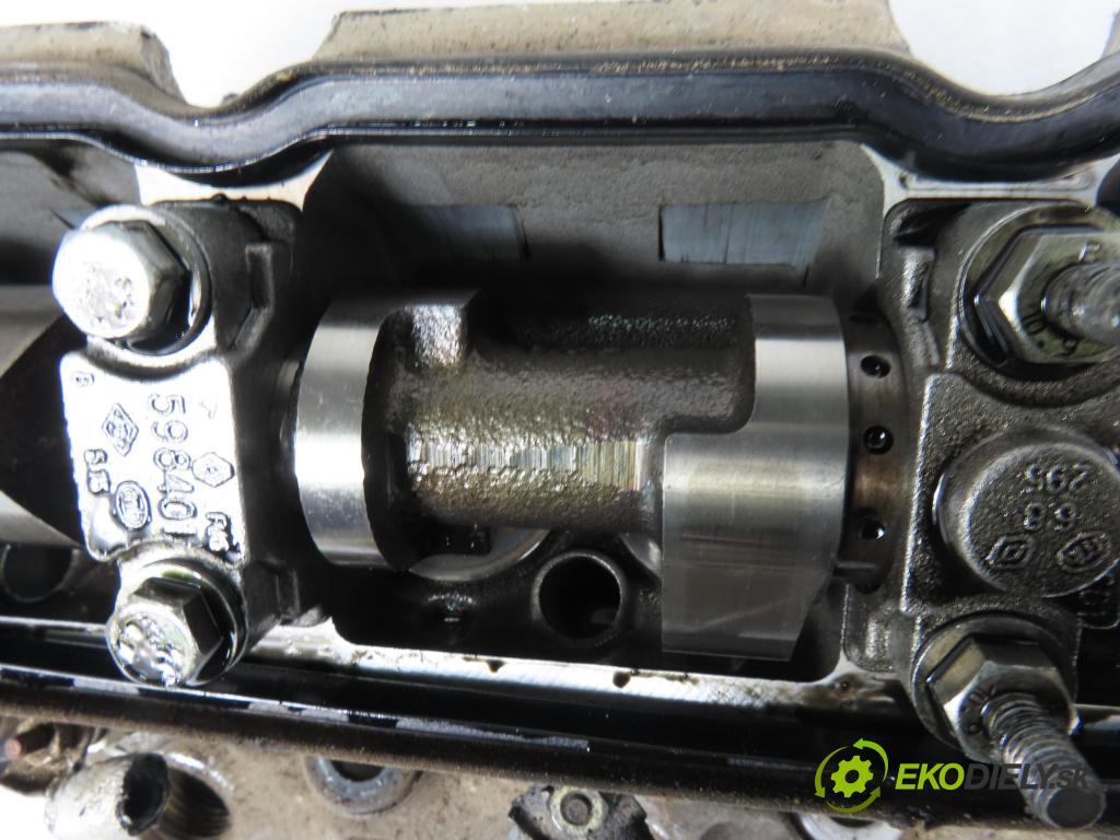 RENAULT CLIO II (BB_, CB_) HB 1999 48,00 1.9 D (B/CB0J) - F8Q 632 1870,00 hlava