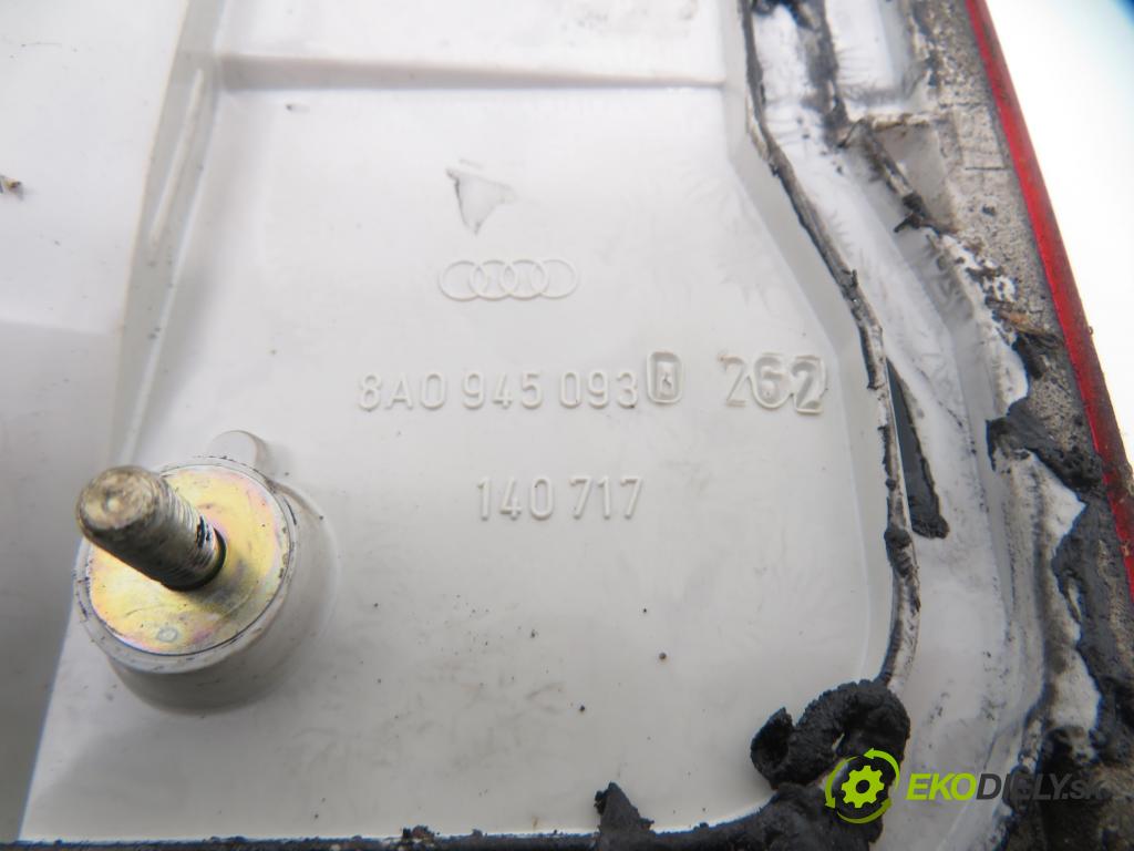 AUDI 80 (8C, B4) SEDAN 1992 66,00 2.0 90 - ABT 1984,00 světlo levé zadní kufr 8A0945093