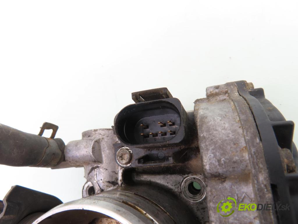 VW BORA (1J2) SEDAN 1999 85,00 2 - APK 1984,00 Škrtiaca klapka 06A133064H (Škrtiaca klapka)