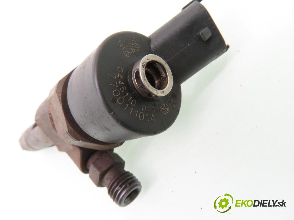 NISSAN PRIMERA (P12) SEDAN 2003 85,00 1.9 dCi - F9Q 1870,00 vstrekovač 0445110021 ; 7700111014 (Vstrekovač paliva)