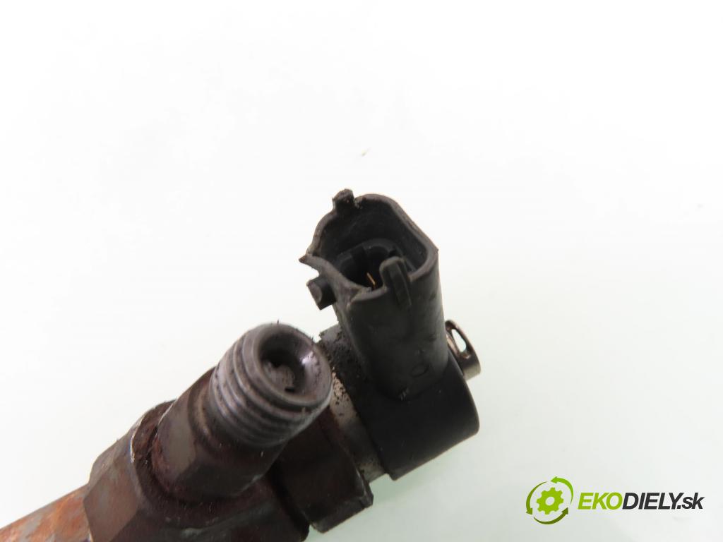 HONDA ACCORD VII Tourer (CM, CN) KOMBI 2006 103,00 2.2 i-CTDi (CN2) - N22A1 2204,00 vstrekovač 0445110236 ; 16450RMAE01 (Vstrekovač paliva)