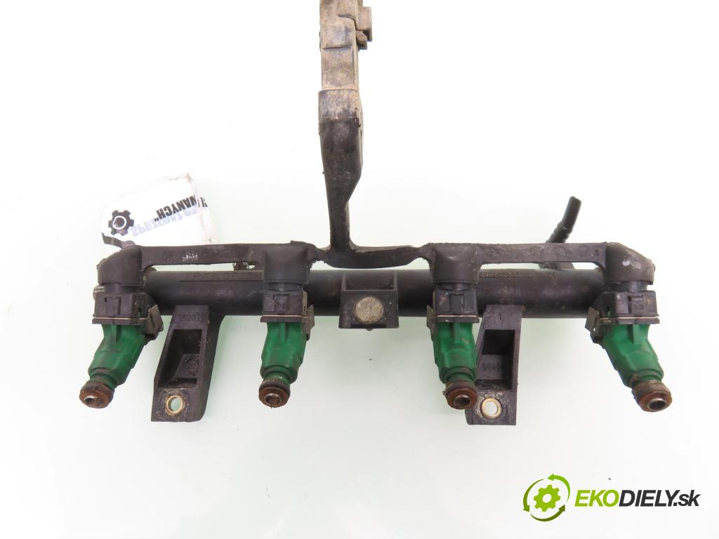 CITROEN SAXO (S0, S1) HB 2002 44,00 1.1 60 - HDZ 1124,00 Lišta vstrekovacia 0280156025 ; 9628982980D (Vstrekovacia lišta)