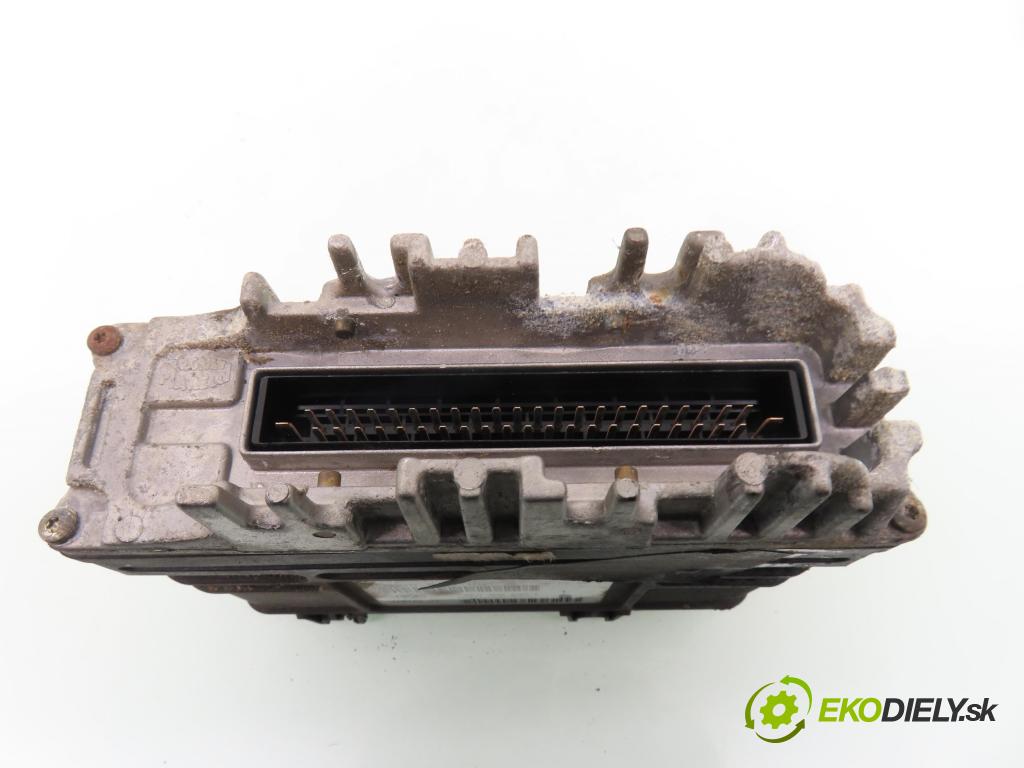 SEAT CORDOBA Vario (6K5) KOMBI 1999 55,00 1.6 - ABU 1598,00 Riadiaca jednotka Motor 6K0906030E ; 6160049900
