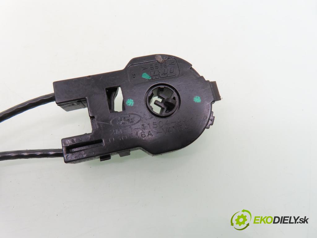 FORD FOCUS (DAW, DBW) KOMBI 2004 74,00 1.6 16V 100 - FYDA 1596,00 Lanko panel kúrenia 2M5111504AA ; 2M5111503AA