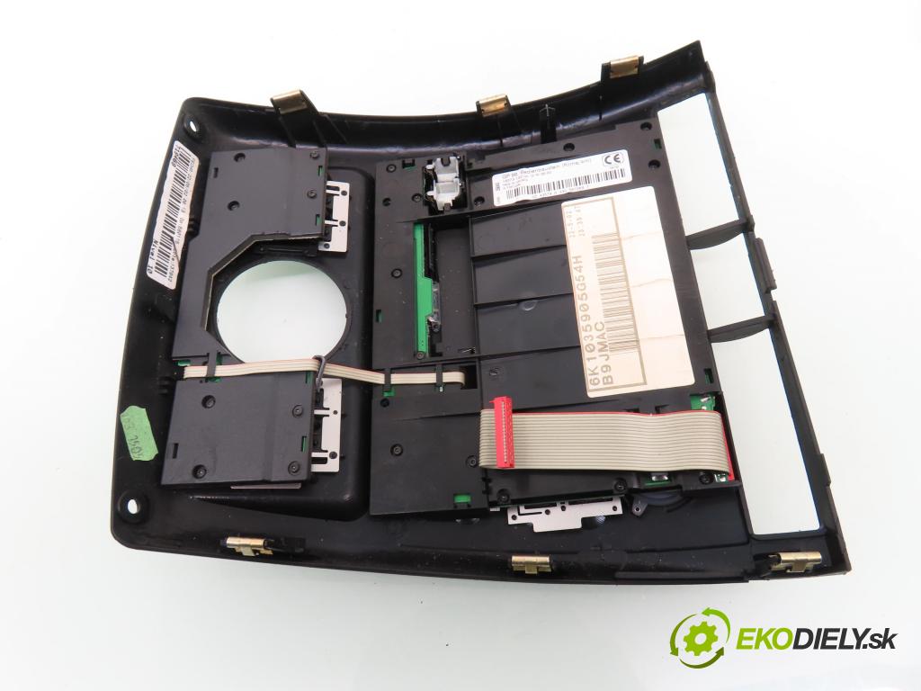 SEAT CORDOBA Vario (6K5) KOMBI 1999 55,00 1.6 - ABU 1598,00 Ovládač rádia 6K1035905G