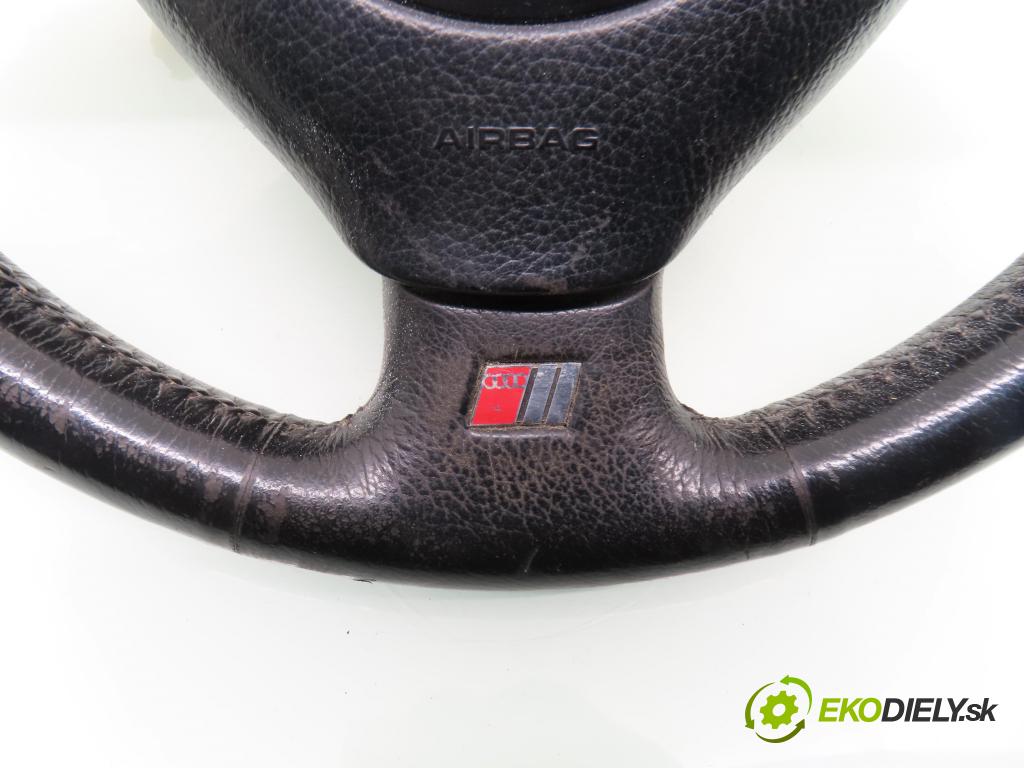 AUDI A4 (8D2, B5) SEDAN 1995 92,00 1.8 - ADR 1781,00 Volant 4D0951543D (Volant)