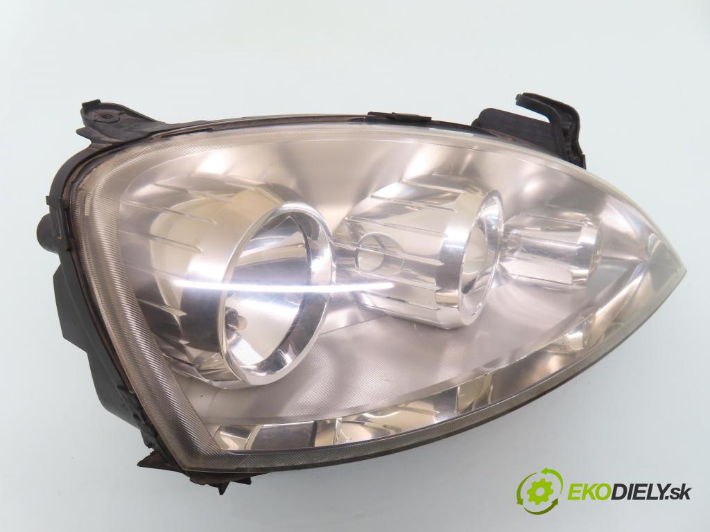 OPEL CORSA C (X01) VAN 2006 59,00 1.2 16V Twinport 80 - Z 12 XEP 1229,00 Svetlo PP 13100536