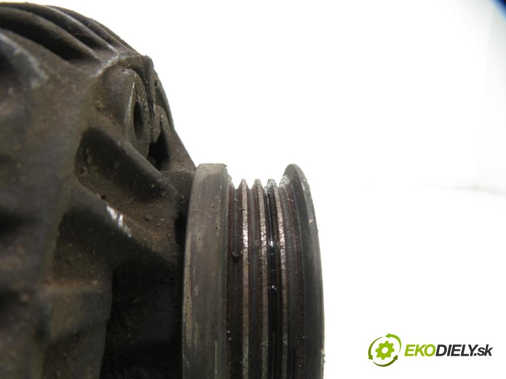 HONDA CIVIC VI Hatchback (EJ, EK) HB 2000 66,00 1.4 i S (EJ9) - D14A4 1396,00 Alternátor 31100PIKE06 ; 31100PIKE06 (Alternátor)