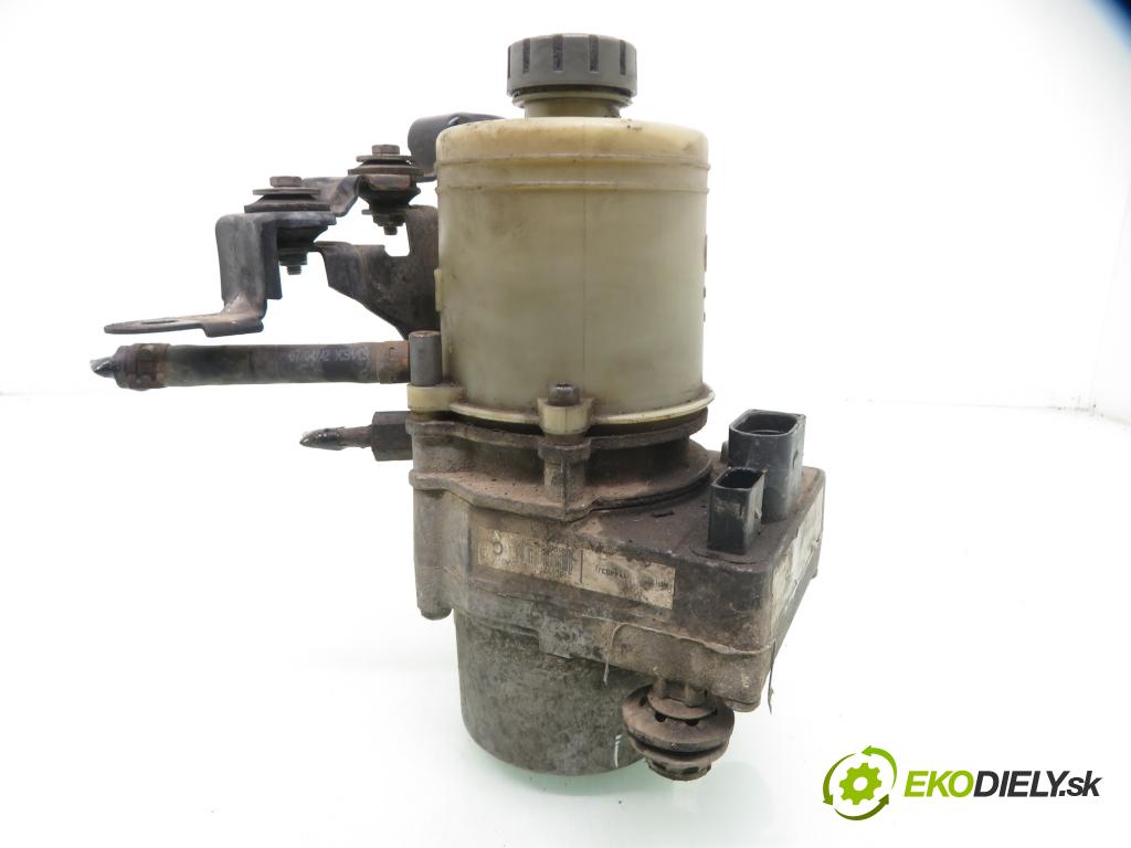 SKODA FABIA I (6Y2) HB 2004 85,00 2 - AZL 1984,00 Pumpa servočerpadlo 6Q0423371A ; 6Q0423155AD
