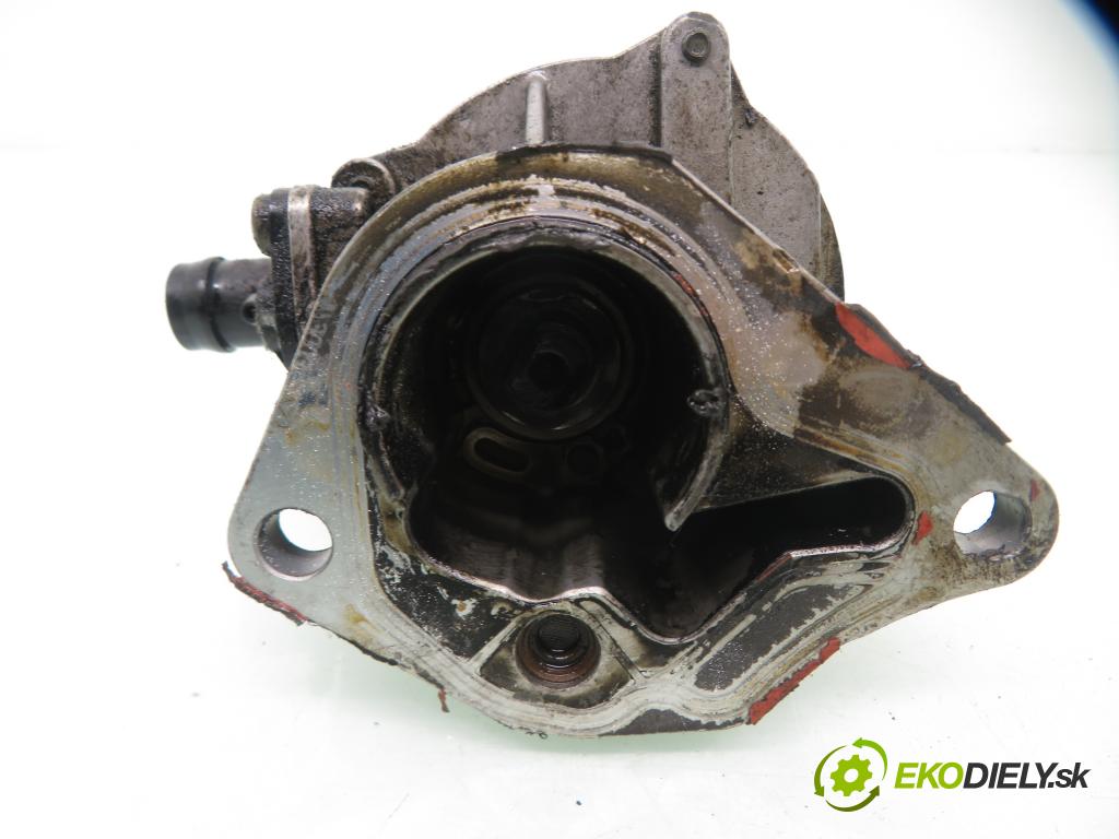 RENAULT LAGUNA I (B56_, 556_) LIFTBACK 1998 72,00 1.9 dTi (B56J) - F9Q 716 1870,00 Pumpa vákuová 8200072985 ; 72238908F