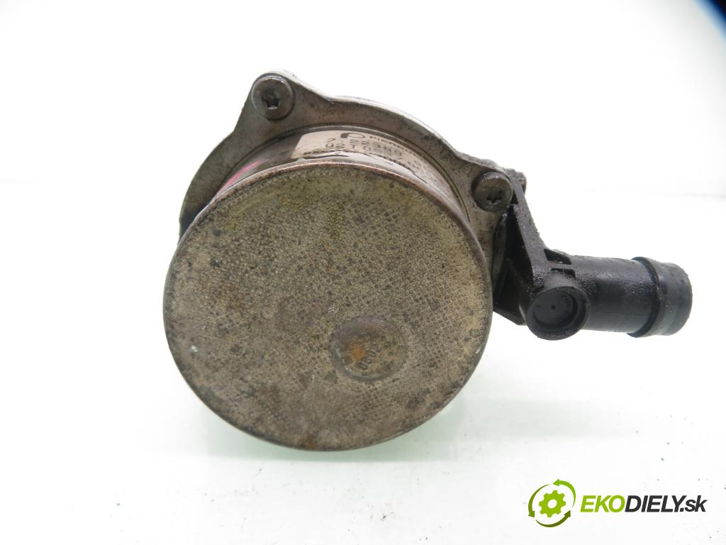 RENAULT LAGUNA I (B56_, 556_) LIFTBACK 1998 72,00 1.9 dTi (B56J) - F9Q 716 1870,00 Pumpa vákuová 8200072985 ; 72238908F