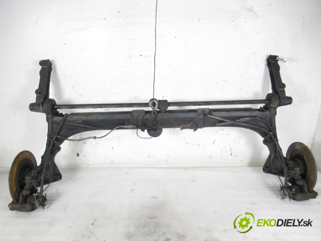 RENAULT SCENIC I (JA0/1_) MINIVAN 2002 75,00 1.9 dCi 102 - F9Q 732 1870,00 Výstuha zadná ABS 