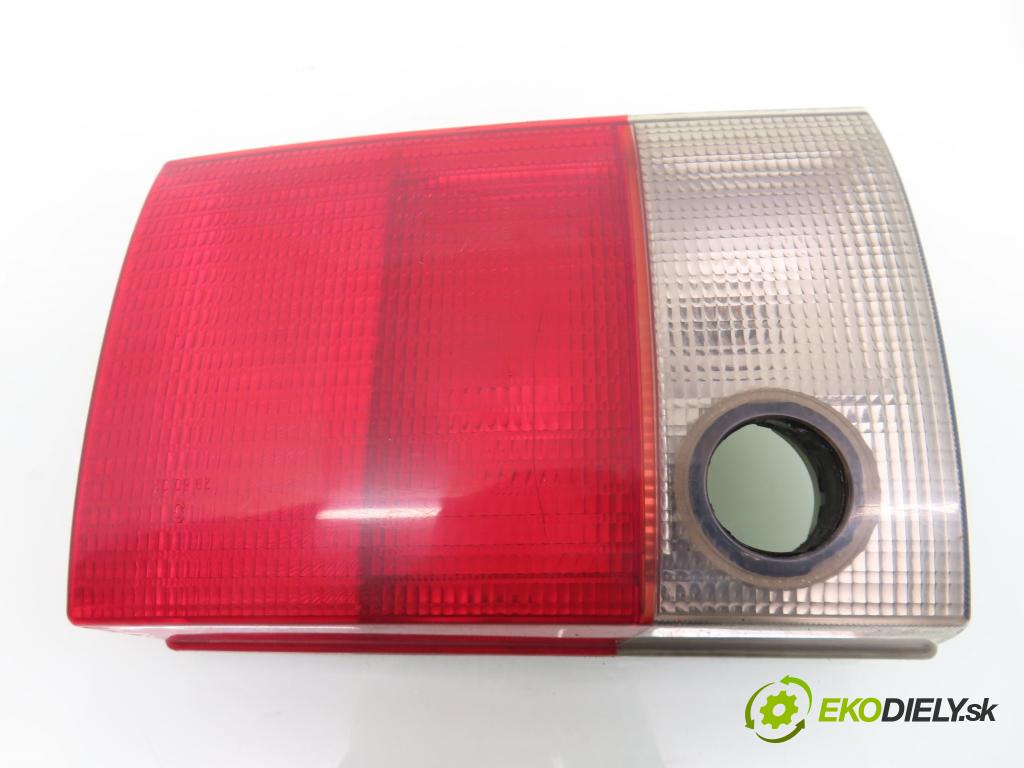 AUDI 80 (8C, B4) SEDAN 1993 66,00 2.0 90 - ABT 1984,00 Svetlo pravé zadné kufor 8A0945094H