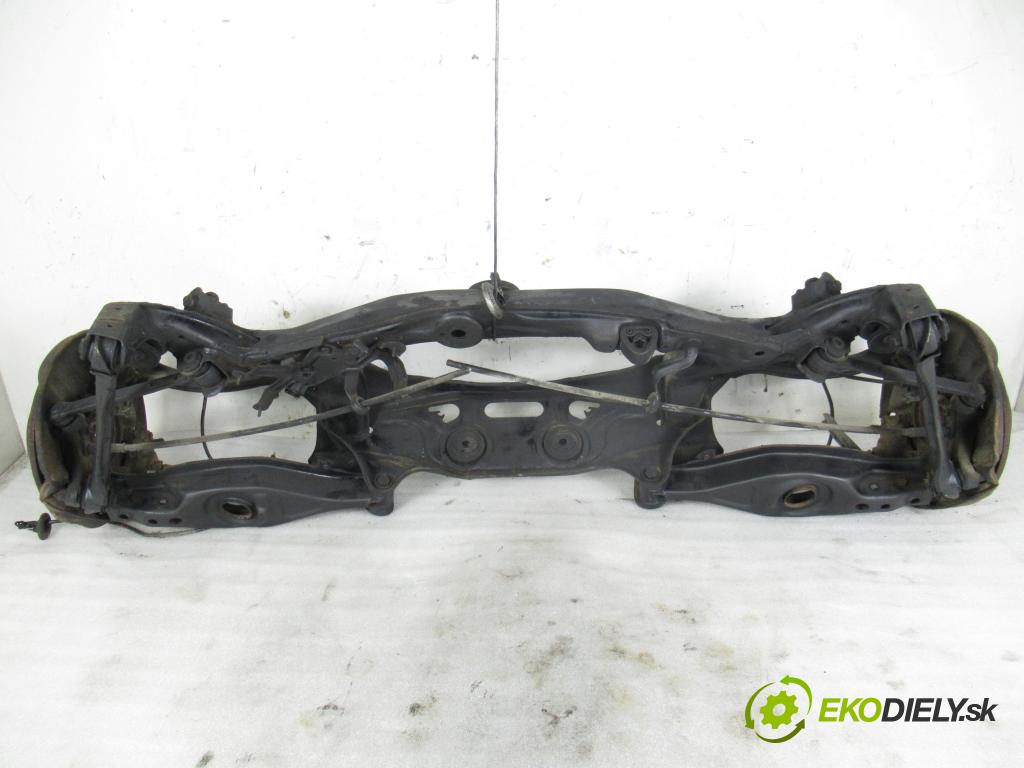 MERCEDES-BENZ CLK (C208) CABRIO 2000 142,00 230 Kompressor 193 - M 111.975 2295,00 ZADNÍ: