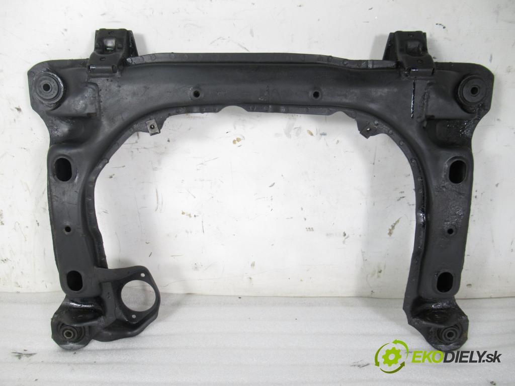 AUDI 80 (8C, B4) SEDAN 1993 66,00 2.0 90 - ABT 1984,00 predný 