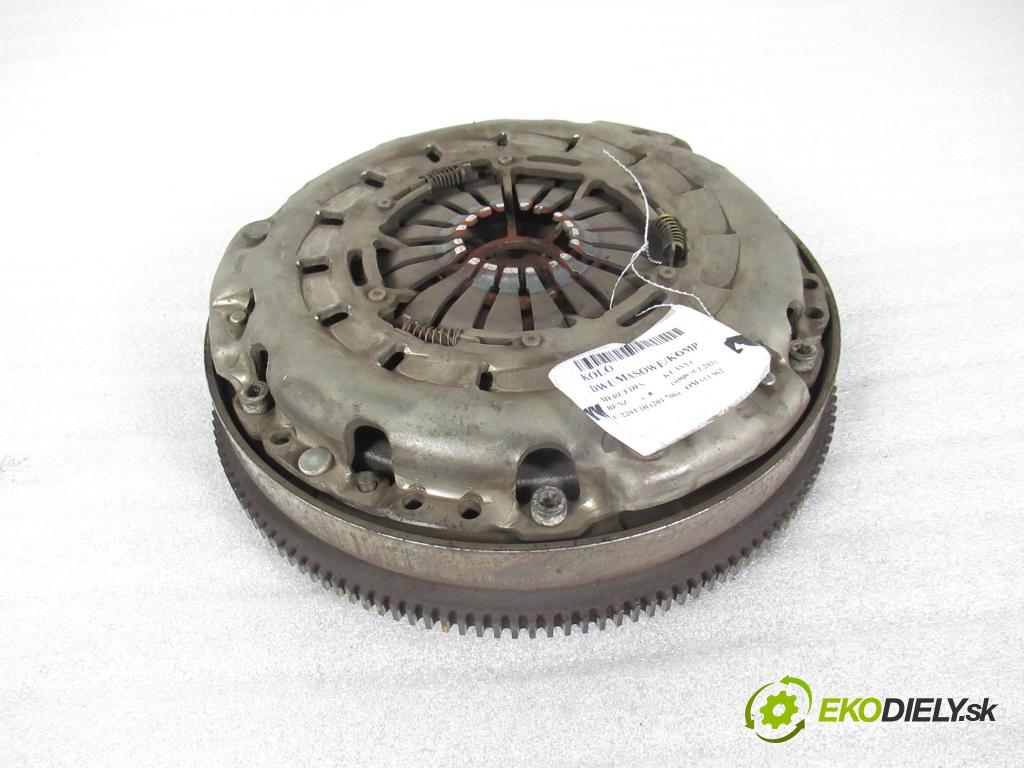 MERCEDES-BENZ KLASA C coupe (CL203) COUPE 2003 105,00 C 220 CDI 143 - OM 611.962 2148,00 řemenice DUAL MASS / COMP A6110301605