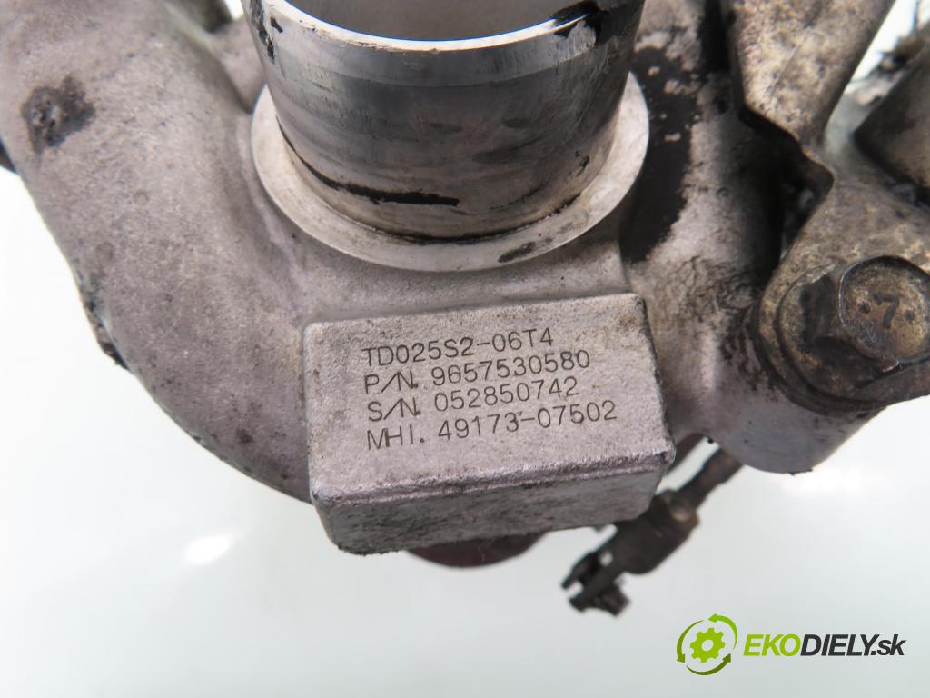 PEUGEOT 307 (3A/C) HB 2005 66,00 1.6 HDi 90 - 9HX (DV6ATED4) 1560,00 RYCHLONABÍJEČKA: 9657530580 ; TD025S206T4 (Kompletní turbodmychadlo)