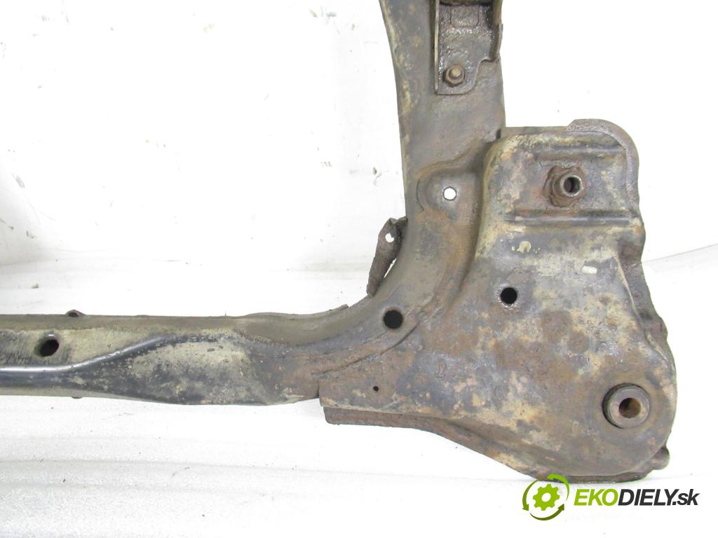 HONDA ACCORD VII Tourer (CM, CN) KOMBI 2006 103,00 2.2 i-CTDi (CN2) - N22A1 2204,00 PŘEDNÍ: