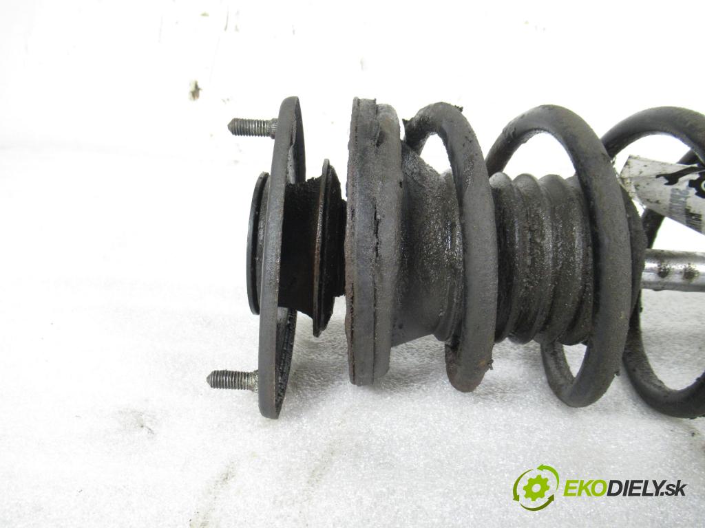 TOYOTA YARIS (_P1_) HB 2003 50,00 1.0 VVT- i 68 - 1SZ-FE 998,00 MCPERSON PP