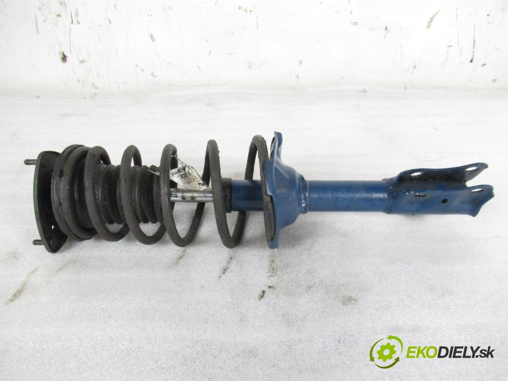 TOYOTA YARIS (_P1_) HB 2003 50,00 1.0 VVT- i 68 - 1SZ-FE 998,00 MCPERSON PP