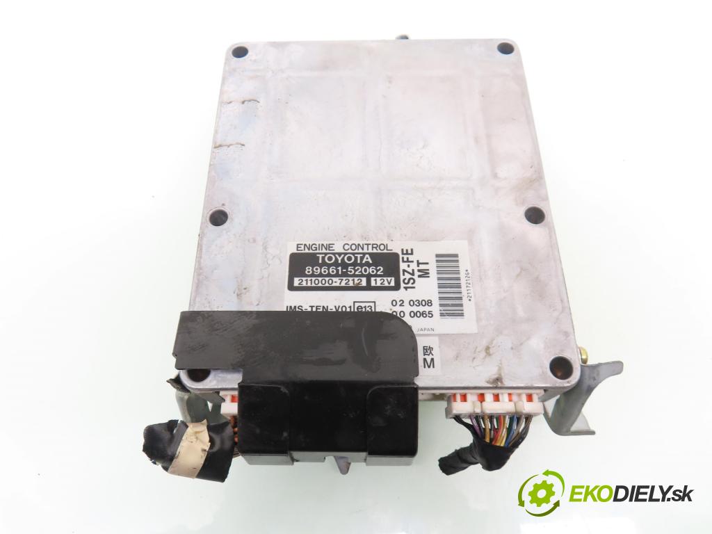 TOYOTA YARIS (_P1_) HB 2000 50,00 1.0 VVT- i 68 - 1SZ-FE 998,00 Riadiaca jednotka Motor 8966152062 ; 2110007212