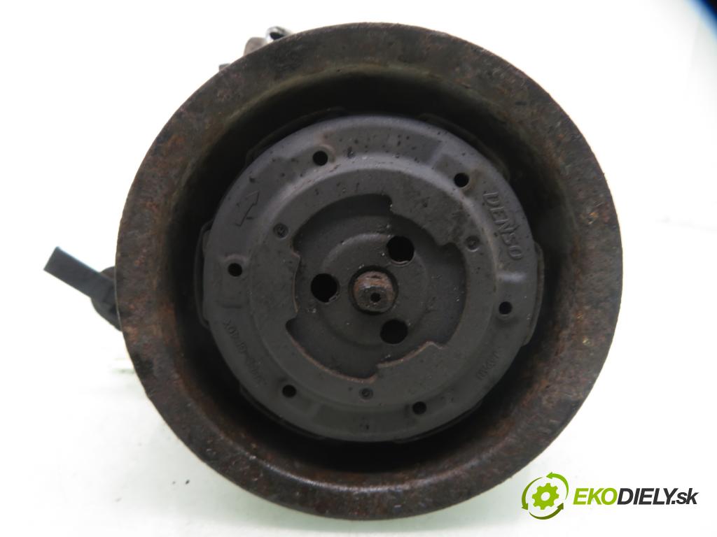 TOYOTA YARIS (_P1_) HB 2003 50,00 1.0 VVT- i 68 - 1SZ-FE 998,00 KOMPRESOR: klimatizace 4472209463 ; 5SE09C (Kompresor klimatizace)