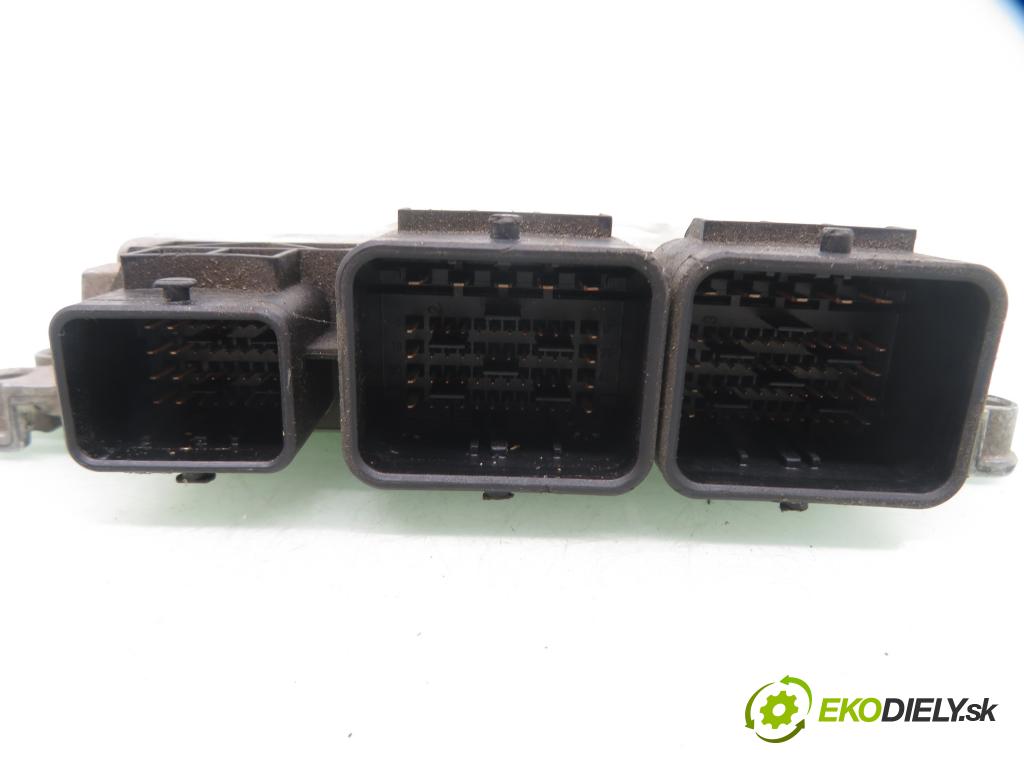 MINI MINI (R56) HB 2009 55,00 One - N12 B14 A 1397,00 řídící jednotka motora 0261S04563 ; 758997101