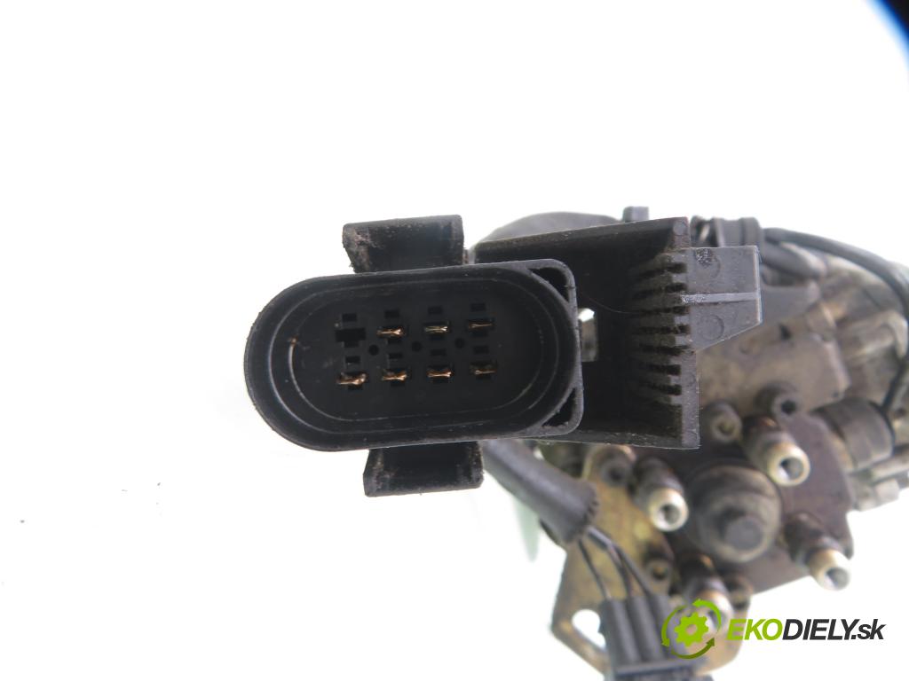 SEAT TOLEDO I (1L) SEDAN 1998 81,00 1.9 TDI 110 - AFN 1896,00 Pumpa vstrekovacia 0460404969 ; 028130115A (Vstrekovacie čerpadlo)