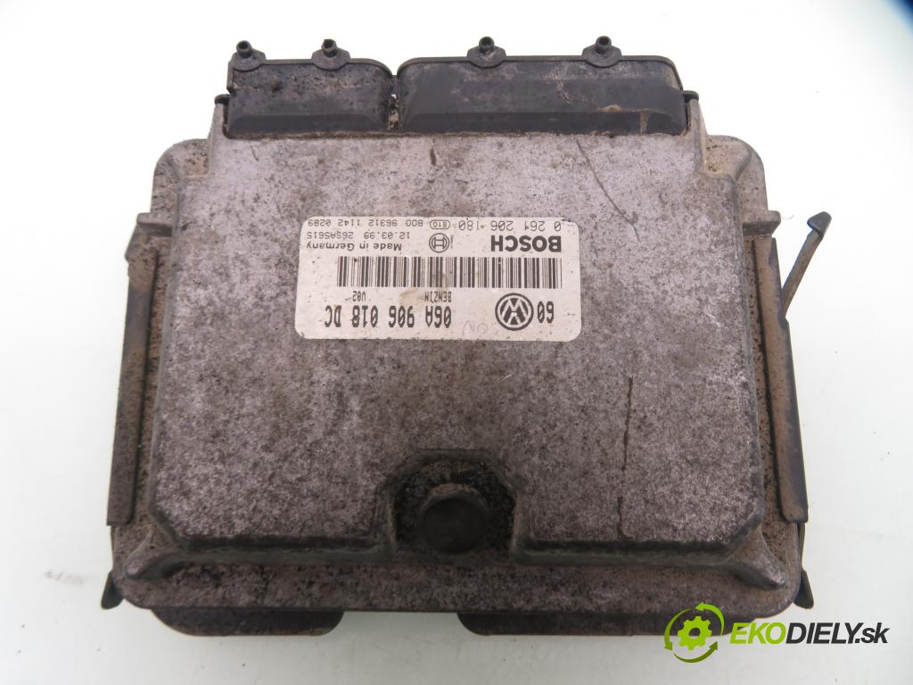VW BORA (1J2) SEDAN 1999 85,00 2 - AQY 1984,00 Riadiaca jednotka Motor 06A906018DC ; 0261206180