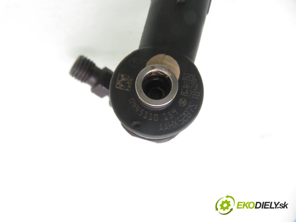 OPEL VECTRA C Kombi (Z02) KOMBI 2006 110,00 1.9 CDTI - Z 19 DTH 1910,00 vstrekovač 0445110159 (Vstrekovač paliva)