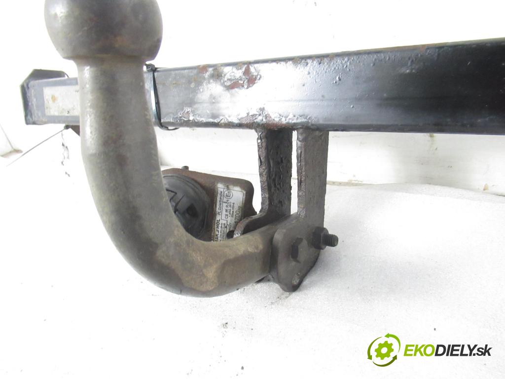 OPEL ZAFIRA A Nadwozie Wielkopojemne (MPV) (T98)  MINIVAN 2002 74,00 2.0 DTI 16V 101 - Y 20 DTH 1995,00 Hák