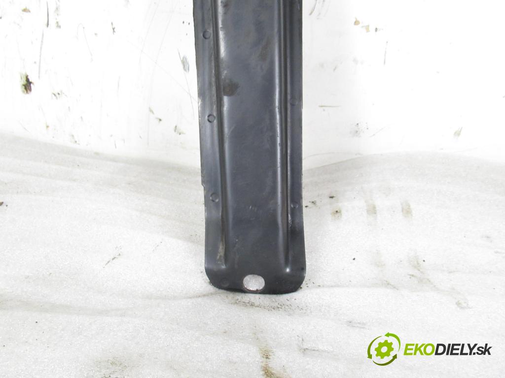 OPEL ASTRA F Kombi (T92) KOMBI 1996 55,00 1.6 - 16 NZR 1598,00 predný