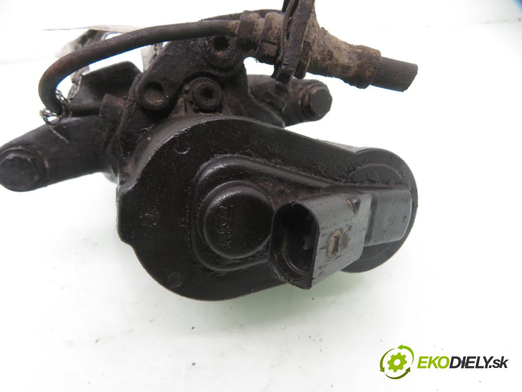 VW PASSAT B6 Variant (3C5) KOMBI 2007 103,00 2.0 TDI 16V - BKP 1968,00 Brzdič strmeň pravé zadné