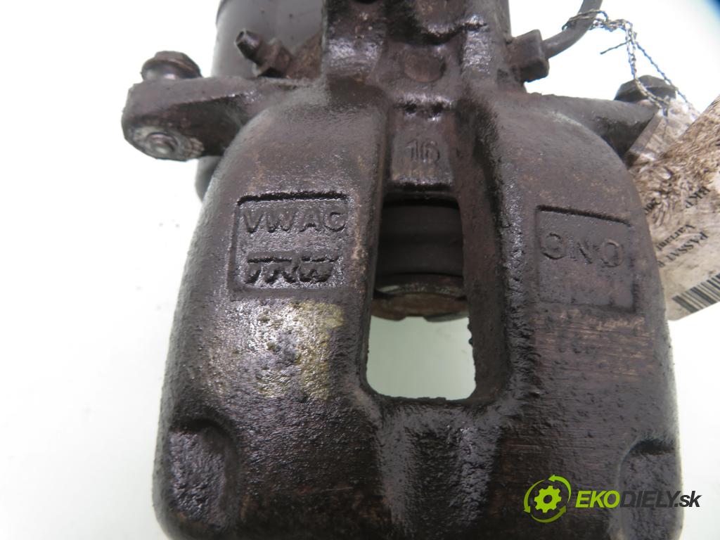 VW PASSAT B6 Variant (3C5) KOMBI 2007 103,00 2.0 TDI 16V - BKP 1968,00 Brzdič strmeň pravé zadné