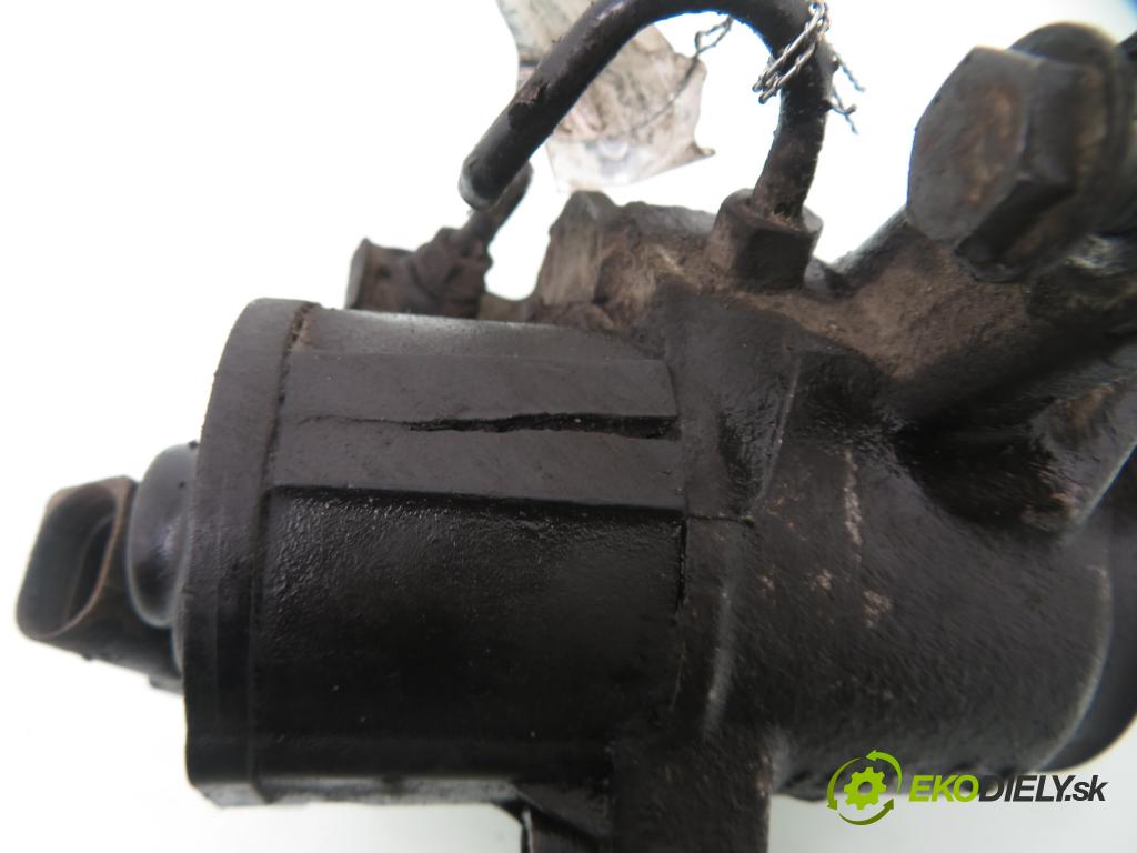 VW PASSAT B6 Variant (3C5) KOMBI 2007 103,00 2.0 TDI 16V - BKP 1968,00 Brzdič strmeň LT 