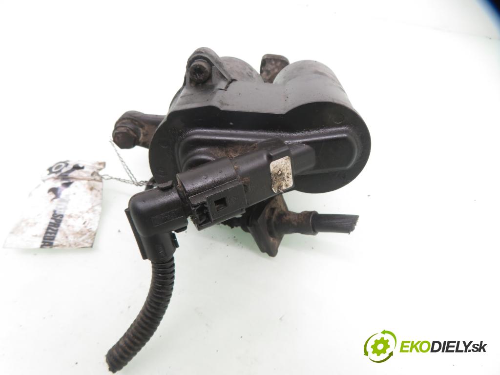 VW PASSAT B6 Variant (3C5) KOMBI 2007 103,00 2.0 TDI 16V - BKP 1968,00 Brzdič strmeň LT